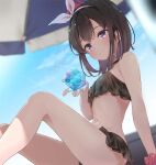  1girl bangs bikini black_bikini black_hair blue_archive blurry blurry_background blush bow breasts brown_hair closed_mouth clouds commentary_request day hairband highres mashiro_(blue_archive) minase_yuki navel outdoors short_hair sitting small_breasts smile solo swimsuit violet_eyes white_bow white_hairband 