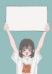  arms_up blush blush_stickers brown_hair closed_eyes green_background hamafugu highres holding holding_sign open_mouth original shirt sign simple_background smile t-shirt twitter_username upper_body white_shirt 