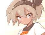  1girl aberu_(ycrr3542) bangs bea_(pokemon) bow_hairband brown_hair brown_hairband closed_mouth collared_shirt commentary_request eyelashes grey_eyes hair_between_eyes hairband pokemon pokemon_(game) pokemon_swsh print_shirt shirt short_hair short_sleeves solo upper_body 