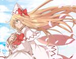  1girl bangs blonde_hair blue_sky bow bowtie capelet closed_mouth clouds cloudy_sky commentary_request day dress fairy fairy_wings green_eyes hat hat_bow highres lily_white long_hair long_sleeves outdoors petals pointy_hat red_bow red_bowtie s_mika2000 sky smile solo touhou upper_body very_long_hair white_capelet white_dress white_headwear wide_sleeves wings 