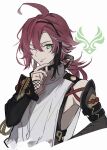  1boy ahoge armor finger_to_own_chin fishnets genshin_impact green_eyes highres japanese_armor japanese_clothes kote kurokote long_hair looking_at_viewer low_ponytail male_focus mole mole_under_eye one_eye_closed redhead shikanoin_heizou slit_pupils smile yukidama_cocoa 