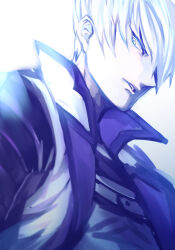  1boy blue_theme green_eyes hair_over_one_eye ishida_mitsunari_(sengoku_basara) jinbaori looking_at_viewer looking_down makaron611 male_focus parted_lips sengoku_basara short_hair simple_background solo upper_body white_background white_hair 
