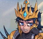  1boy armor bangs black_gloves black_hair blue_eyes brown_background covered_collarbone crown gem gloves gradient gradient_background jarvan_iv_(league_of_legends) league_of_legends male_focus medium_hair parted_lips phantom_ix_row solo teeth 