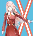  1girl ascot bangs blue_background darling_in_the_franxx green_eyes hairband highres horns kiki0001616 long_hair long_sleeves looking_at_viewer military military_uniform oni_horns orange_ascot pink_hair red_horns simple_background smile solo standing uniform white_hairband x zero_two_(darling_in_the_franxx) 