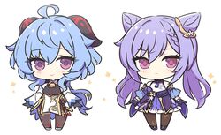  2girls ahoge bell blue_hair brown_legwear chibi cone_hair_bun detached_sleeves double_bun eyebrows_visible_through_hair ganyu_(genshin_impact) genshin_impact hair_bun horns keqing_(genshin_impact) looking_at_viewer minoa_(lastswallow) multiple_girls neck_bell purple_hair smile standing violet_eyes vision_(genshin_impact) white_background 