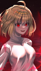  1girl ahoge arcueid_brunestud blonde_hair breasts crazy_eyes crazy_smile fangs floating_hair glazearty hair_between_eyes highres jewelry large_breasts looking_at_viewer necklace open_mouth red_arcueid red_eyes short_hair smile sweater tsukihime tsukihime_(remake) turtleneck turtleneck_sweater upper_body vampire wavy_hair white_sweater 