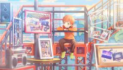  1boy aged_down aoyagi_touya azusawa_kohane black_pants bloom_festival_(project_sekai) blue_sky blurry bokeh boombox child clouds colorful_palette depth_of_field full_body game_cg graffiti green_eyes green_shoes grin highres male_focus microphone official_art orange_hair orange_shirt pants photo_(object) picture_frame project_sekai shinonome_akito shinonome_ena shiraishi_an shirt shoes sitting sky smile solo sticker table teeth third-party_source 