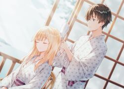  1boy 1girl aqua_eyes asa_no_ha_(pattern) asamura_yuuta ayase_saki bath_yukata blonde_hair brother_and_sister brown_hair chair closed_eyes closed_mouth commentary_request drying drying_another&#039;s_hair drying_hair dutch_angle gimai_seikatsu hand_in_another&#039;s_hair highres hiten_(hitenkei) holding_another&#039;s_hair japanese_clothes kimono light_rays long_hair official_art second-party_source short_hair siblings sitting standing step-siblings yukata 