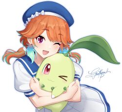  1girl alternate_costume chikorita earrings feather_earrings feathers ghosttbyun hat highres hololive hololive_english jewelry long_hair looking_at_viewer one_eye_closed open_mouth orange_hair pokemon pokemon_(creature) red_eyes sailor_collar signature simple_background smile solo takanashi_kiara violet_eyes virtual_youtuber white_background 