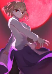 1girl ahoge arcueid_brunestud blonde_hair breasts commentary_request floating_clothes floating_hair full_moon hair_intakes highres jewelry looking_at_viewer moon necklace pantyhose purple_skirt red_arcueid red_eyes red_moon red_sky short_hair side_slit skirt sky smile solo_focus sweater taketsuki_217 thighs tsukihime tsukihime_(remake) turtleneck turtleneck_sweater wavy_hair white_sweater 