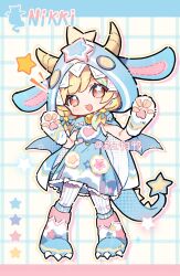  1girl animal_costume animal_ear_hood animal_hands artist_name bell blonde_hair blue_boots blue_bow blue_cloak blue_dress blue_tail blue_wings boots bow brown_eyes character_name cherilynorz claw_pose cloak commentary deepwood_dream_(infinity_nikki) dragon_costume dragon_horns dragon_tail dragon_wings dress drop_shadow eyelashes fake_claws fake_tail fake_wings frilled_dress frills full_body fur_gloves gloves grid_background hair_bow hair_ornament happy hashtag-only_commentary heart heart_print highres hood hood_up hooded_cloak horned_hood horns infinity_nikki knee_boots letterboxed long_hair looking_at_viewer low_twintails medium_dress multicolored_boots multicolored_hair neck_bell nikki_(series) notice_lines open_mouth outline pantyhose paw_gloves paw_shoes pink_boots pleated_dress print_boots print_dress short_twintails sleeveless sleeveless_dress smile solo standing star_(symbol) star_hair_ornament star_in_eye star_print streaked_hair striped_clothes striped_horns striped_pantyhose symbol_in_eye tail twintails two-sided_cloak two-sided_fabric two-tone_boots vertical-striped_clothes vertical-striped_pantyhose white_background white_cloak white_gloves white_horns white_pantyhose wings yellow_outline 