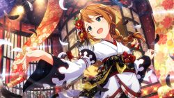  1girl baba_konomi braid brown_hair commentary_request falling_feathers feathers flower game_cg green_eyes hair_flower hair_ornament hair_over_shoulder idolmaster idolmaster_million_live! idolmaster_million_live!_theater_days japanese_clothes kimono long_hair long_sleeves looking_to_the_side obi official_alternate_costume official_art open_mouth red_flower sash single_braid solo stage_lights standing third-party_source wide_sleeves 