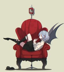  1girl absurdres alternate_costume bat_wings belt black_belt black_shoes black_shorts black_socks black_wings blood blood_bag brown_background collared_shirt commentary_request couch drinking from_side full_body highres iv_stand kneehighs long_sleeves looking_at_viewer red_eyes remilia_scarlet shirt shoes short_hair shorts sideways_glance sitting_sideways socks solo tami_(joemanyodw) touhou unworn_shoes white_shirt wings 