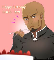  1boy agil artist_name bald beard black_gloves black_shirt blush cake collared_shirt commentary_request dark-skinned_male dark_skin ear_piercing eating facial_hair fingerless_gloves food fork gloves grey_eyes high_collar highres holding holding_fork looking_at_viewer parted_lips piercing pink_background shirt solo strawberry_cake sword_art_online thick_eyebrows translation_request tu_tora2 twitter_username 