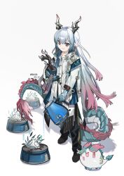  1boy absurdres arknights baiyuyi bead_bracelet beads black_pants black_shoes blue_hands bonsai bracelet chinese_commentary colored_extremities commentary_request creature dragon_boy dragon_bubble_(arknights) dragon_horns dragon_tail earrings eastern_dragon_horns eastern_dragon_tail flower_pot full_body grey_hair hair_between_eyes highres holding holding_flower_pot holding_kettle horns jacket jewelry kettle long_hair long_sleeves male_focus multicolored_hair ofuda ofuda_earrings ofuda_on_head pants pink_eyes plant pointy_ears potted_plant shoes smile solo streaked_hair tail watering white_jacket yi_(arknights) 