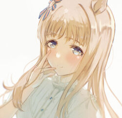  1girl animal_ears blue_eyes blush bow breasts brown_hair closed_mouth commentary_request ear_bow ear_ribbon grass_wonder_(casual)_(umamusume) grass_wonder_(umamusume) hand_on_own_face highres horse_ears horse_girl long_hair looking_at_viewer orusun shirt short_sleeves simple_background smile solo umamusume upper_body white_background white_hair white_shirt 