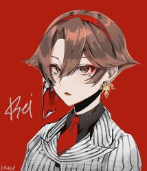  anzu_(anzuhan) artist_name ben-day_dots brown_eyes brown_hair closed_mouth devil_summoner:_soul_hackers devil_summoner_(series) earrings goat_skull hair_between_eyes hairband highres jewelry looking_at_viewer necktie red_background red_hairband red_lips red_necktie rei_reiho screentones short_hair skull_earrings striped_suit suit white_suit 