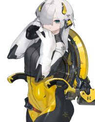  1girl absurdres black_bodysuit blue_eyes bodysuit breasts commentary cropped_jacket hair_ornament hair_over_one_eye hairclip highres looking_at_viewer medium_breasts medium_hair multicolored_bodysuit original oversized_forearms oversized_limbs science_fiction solo standing two-tone_bodysuit white_background white_hair yellow_bodysuit yunimaru 