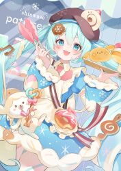  1girl absurdres apron aqua_eyes aqua_hair beret blush brown_hat character-themed_food commentary_request cookie_hair_ornament dessert food food-themed_hair_ornament frilled_apron frills fruit_sandwich fur-trimmed_sleeves fur_trim hair_between_eyes hair_ornament hat hatsune_miku highres holding holding_tongs key long_hair looking_at_viewer musical_note musical_note_hair_ornament necktie official_alternate_costume official_alternate_hairstyle open_mouth pink_necktie puffy_sleeves rabbit_yukine ryaru_ryaru short_sleeves smile solo tongs twintails upper_body very_long_hair vocaloid white_apron yuki_miku yuki_miku_(2026) 
