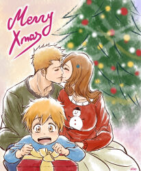  1girl 2boys artist_name bleach bleach:_epilogue blue_sweater box breasts brown_hair child christmas_sweater christmas_tree closed_eyes commentary_request family father_and_son gift gift_box green_sweater hetero husband_and_wife inoue_orihime kiss kurosaki_ichigo kurosaki_kazui large_breasts merry_christmas mother_and_son multiple_boys nekosaiko open_mouth orange_eyes orange_hair red_sweater signature skirt smile sweater white_skirt 