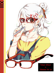  1boy alternate_hairstyle androgynous commentary_request copyright_name glass hair_between_eyes hair_bun hair_ribbon highres looking_at_viewer male_focus medium_hair polka_dot polka_dot_ribbon red-framed_eyewear red_eyes red_ribbon ribbon shirt shishi_(eai_make) signature single_hair_bun solo stitched_arm stitched_neck stitches strap_slip suzuya_juuzou swept_bangs thinking tokyo_ghoul white_background white_hair yellow_shirt 