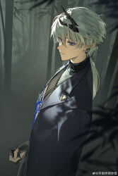  1boy absurdres ardashir_(arknights) arknights arknights:_endfield bamboo bamboo_forest black_bridal_gauntlets black_horns black_shirt bridal_gauntlets chinese_commentary commentary_request forest gloves grey_hair hashtag-only_commentary highres horns jacket jewelry lapels looking_at_viewer male_focus miemiebei nature notched_lapels outdoors ring shirt short_hair solo watermark weibo_watermark 