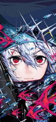  1girl absurdres angelfish arknights black_hat close-up expressionless fish floating_hair hat highres lips long_hair nacloud portrait red_eyes skadi_(arknights) solo tropical_fish very_long_hair water water_drop white_hair 