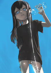  1girl :3 absurdres black_hair black_shirt blue_eyes blue_sky bottle commentary_request flat_chest highres key_chan long_hair long_shirt looking_at_viewer original pouring shirt sky smile solo summer sunlight water water_bottle 