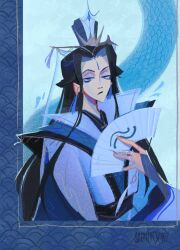  1boy black_hair black_lips blue_background blue_eyes blue_hanfu blue_scales blue_theme chinese_clothes closed_mouth earrings facial_mark folding_fan forehead_mark hair_ornament half-closed_eyes hand_fan hanfu highres holding holding_fan huadian jewelry layered_sleeves long_hair long_sleeves looking_at_viewer male_focus multiple_rings parted_bangs ribboned_xiao_guan ring scentofmint shi_wudu shoulder_pads sidelocks signature snake solo tassel tassel_earrings tianguan_cifu two-tone_hanfu upper_body very_long_hair wave_print white_hanfu wide_sleeves xiao_guan_(headdress) 