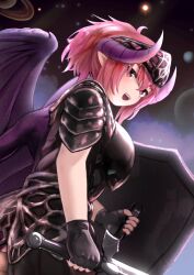  1girl armor breasts colored_tongue commentary dimensionless88 dragon_girl dragon_horns dragon_tail dragon_wings fingerless_gloves gloves grape_(vtuber) highres holding holding_shield holding_sword holding_weapon horns indie_virtual_youtuber knight looking_at_viewer night open_mouth pink_eyes pink_hair pointy_ears ponytail purple_scales purple_tongue shield smile star_(sky) sword tail virtual_youtuber weapon wings 