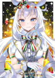  1girl ahoge animal_ears blue_eyes blush bow bowtie breasts center_frills closed_mouth commentary_request frills gloves grey_hair grey_tail hair_ornament highres horse_ears horse_girl horse_tail jacket kaneki_sei long_hair looking_at_viewer medium_breasts multicolored_bow multicolored_bowtie multicolored_ribbon official_alternate_costume oguri_cap_(ashen_miracle)_(umamusume) oguri_cap_(umamusume) ribbon shirt short_sleeves smile solo tail umamusume white_gloves white_jacket white_shirt 