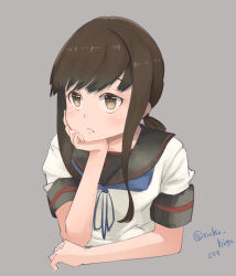  1girl anchor_symbol arm_support averting_eyes black_sailor_collar blue_neckerchief blush brown_eyes brown_hair commentary_request fubuki_(kancolle) fubuki_kai_ni_(kancolle) grey_background hand_on_own_cheek hand_on_own_face highres kantai_collection long_sidelocks medium_hair neckerchief neko_no_hige pout sailor_collar shirt short_hair_with_long_locks short_sleeves sidelocks simple_background solo twitter_username upper_body white_shirt 