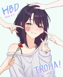  5girls ayatsumugi_roka birthday black_hair blue_nails character_name cho_kaguya-hime! commentary_request feeding food food_on_face fork fruit green_eyes grin hanamaru hand_on_another's_head happy_birthday highres holding holding_fork isayama_mami kaguya_(cho_kaguya-hime!) korean_commentary looking_at_viewer medium_hair mole mole_under_eye multiple_girls pink_nails purple_nails red_nails runami_yachiyo sakayori_iroha single_off_shoulder smile solo_focus strawberry w xp0p0p0x yellow_nails 