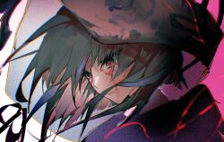  1girl black_hair blood blood_on_face chromatic_aberration close-up commentary_request da-e_(4_sihao) film_grain floating_hair hood hood_up limbus_company medium_hair multicolored_hair parted_lips pinky_(identity)_(project_moon) portrait project_moon purple_streaks red_eyes ryoshu_(project_moon) solo streaked_hair 