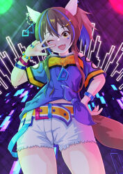  1girl animal_ears bead_bracelet beads belt blue_hair blue_shirt blush bracelet breasts brown_hair commentary_request cutoffs daitaku_helios_(fun_fun_party_night)_(umamusume) daitaku_helios_(umamusume) ear_covers facial_tattoo fang hair_ornament hairclip horse_ears horse_girl horse_tail jewelry long_hair looking_at_viewer medium_breasts midriff_peek multicolored_hair multicolored_nails necklace one_eye_closed open_mouth shirt shorts smile solo star_(symbol) star_hair_ornament streaked_hair tail tattoo tied_shirt umamusume w white_shorts yellow_belt yellow_eyes yoshiharu_izumi 