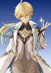  1boy aether_(as_heaven_and_earth_are_made_anew)_(genshin_impact) aether_(genshin_impact) ahoge blonde_hair blue_background closed_mouth earrings flower genshin_impact highres jewelry long_hair long_sleeves male_focus necoco112061 official_alternate_costume single_earring smile solo sparkle 