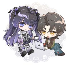  2girls :o ahoge black_shoes blunt_bangs bone brown_hair brown_shoes chibi chinese_commentary collared_shirt commentary_request computer cup curtained_hair eleanor_si eyes_visible_through_hair full_body hair_intakes highres holding holding_cup inaterayukiha jewelry laptop long_hair long_sleeves looking_at_another love_curse:_find_your_soulmate mixed-language_commentary multiple_girls necklace oc_x_canon open_mouth original pants paw_print purple_hair shirt shoes short_hair skirt violet_eyes yellow_eyes 