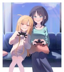  2girls aged_up black_hair blonde_hair blush cho_kaguya-hime! closed_eyes commentary_request controller couch cushion game_controller green_eyes highres holding holding_controller holding_game_controller indoors kaguya_(cho_kaguya-hime!) long_hair mole mole_under_eye multiple_girls on_couch open_mouth ori_(00rr111) playing_games playing_video_games purple_hair sakayori_iroha shirt smile window 