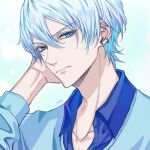  1boy bishounen blue_eyes blue_hair ear_piercing hand_on_own_face highres long_sleeves looking_at_viewer makura_wet male_focus piercing short_hair solo upper_body 