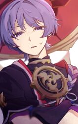  1boy black_kimono black_sleeves blunt_ends blurry choppy_bangs commentary_request crossed_arms depth_of_field genshin_impact gold grey_veil hat highres japanese_clothes jingasa juban kimono layered_sleeves looking_at_viewer male_focus masu_tat parted_lips purple_hair purple_rope purple_sleeves red_hat red_kimono rope scaramouche_(genshin_impact) shimenawa short_sleeves solo sweatdrop tsurime variant_set veil violet_eyes white_background white_kimono white_rope 