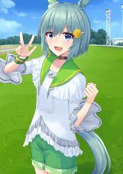  1girl absurdres animal_ears blue_eyes blue_sky blush bracelet brown_choker career_inada choker commentary_request ear_covers flower green_sailor_collar green_shorts grey_hair hair_between_eyes hair_flower hair_ornament hairclip highres horse_ears horse_girl horse_tail jewelry layered_shirt long_sleeves looking_at_viewer open_mouth outdoors sailor_collar seiun_sky_(reeling_in_the_big_one)_(umamusume) seiun_sky_(umamusume) shirt short_hair shorts single_ear_cover sky smile solo sunflower sunflower_hair_ornament tail umamusume w 