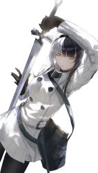  1girl absurdres bag black_hair black_hairband black_leggings blonde_hair brown_gloves closed_mouth coat collared_coat commentary cosplay cowboy_shot dutch_angle english_commentary gloves hairband highres holding holding_sword holding_weapon hololive hololive_english kurochanai leggings long_hair long_sleeves looking_at_viewer metaphor:_refantazio multicolored_hair protagonist_(metaphor:_refantazio) protagonist_(metaphor:_refantazio)_(cosplay) scabbard sheath shiori_novella shoulder_bag simple_background solo split-color_hair sword virtual_youtuber weapon white_background white_coat white_hair yellow_eyes 
