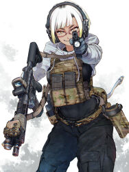 1girl aiming aiming_at_viewer ammunition_pouch assault_rifle asymmetrical_dual_wielding black_pants blonde_hair brown_background bulletproof_vest check_weapon commentary_request cowboy_shot dark-skinned_female dark_skin didloaded dual_wielding ear_protection freckles glasses glock gloves gradient_hair grey_gloves grin gun gun_sling handgun headphones highres holding holding_gun holding_weapon holster hood hooded_shrug m4_carbine magazine_(weapon) multicolored_hair original pants pouch rifle short_hair shrug_(clothing) simple_background smile solo tactical_clothes two-tone_hair weapon weapon_request white_hair white_shrug 