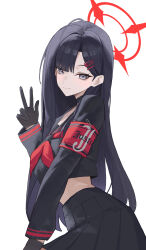  1girl absurdres arm_up armband asymmetrical_bangs black_gloves black_hair black_shirt black_skirt blue_archive blunt_bangs chinese_commentary commentary cropped_shirt from_side gloves grey_eyes hair_ornament hairclip halo halo_behind_head highres ichika_(blue_archive) long_hair looking_at_viewer looking_to_the_side midriff necktie pleated_skirt red_armband red_halo red_necktie safety_pin sailor_collar sailor_shirt shirt simple_background skirt solo straight_hair upper_body v white_background xuegao_ice 