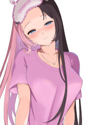  1girl absurdres blue_eyes blush breasts brown_hair commentary_request forehead highres jewelry long_hair looking_at_viewer mask mask_on_head multicolored_hair necklace pink_hair pink_shirt shirt short_sleeves simple_background sleep_mask smile solo tachibana_hinano tachibana_hinano_(5th_costume) totto_(totto104) two-tone_hair upper_body virtual_youtuber vspo! white_background 