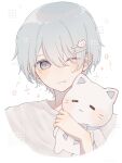  +_+ 1boy :t bishounen blinking blue_eyes blue_hair eyes_visible_through_hair hair_ornament hairclip highres male_child male_focus niru_neko original shirt short_hair solo star_(symbol) stuffed_animal stuffed_toy t-shirt upper_body 