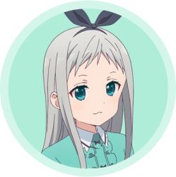  1boy :3 black_hairband blend_s border closed_mouth collared_shirt contrast_collar green_background green_eyes green_shirt grey_hair hairband kanzaki_hideri long_hair long_sidelocks looking_at_viewer lowres male_focus official_art portrait round_border shirt sidelocks smile solo stile_uniform transparent_border trap 