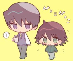  2boys ? blush chibi chibi_only commentary_request cup full_body green_eyes highres holding holding_cup jitome junjou_romantica long_sleeves male_focus multiple_boys necktie open_mouth pants shirt short_hair sound_effects spoken_question_mark sweater sweater_vest takahashi_misaki tktotumik turtleneck turtleneck_sweater usami_akihiko vest violet_eyes walking yellow_background 