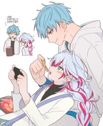  2boys bag bag_of_chips black_shirt blue_eyes blue_hair blush_stickers braid chips_(food) feeding food highres holding holding_bag holding_food hood hoodie jacket korean_text layered_clothes loose_hair_strand lying_on_person male_focus multicolored_hair multiple_boys nualp3 open_mouth pink_streaks playing_games rin_(strange_eden) shirt short_hair single_braid sitting smile strange_eden streaked_hair turtleneck two-tone_hair white_hair white_jacket yellow_eyes yurano_michitaka_(strange_eden) 