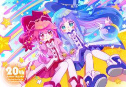  +_+ 2girls :o :q ahoge anniversary aqua_eyes arm_support bilingual_commentary blue_boots blue_coat blue_hair blue_hat blue_skirt blue_sky blush_stickers boots bow bowtie buttons candy chinese_commentary closed_mouth clouds cloudy_sky coat commentary compact_(cosmetics) copyright_name copyright_notice cosmetics curly_hair curtained_hair dutch_angle feet_out_of_frame fine_(futagohime) food fushigiboshi_no_futago_hime hair_between_eyes hand_up hat holding holding_candy holding_food juliet_sleeves konpeitou libottle long_hair long_sleeves looking_at_viewer low-tied_long_hair low_twintails miniskirt mixed-language_commentary multiple_girls open_mouth outstretched_arm pantyhose pink_boots pink_coat pleated_skirt pom_pom_(clothes) pom_pom_footwear puffy_sleeves raised_eyebrows red_eyes red_hair red_skirt red_trim rein_(futagohime) shoe_soles shooting_star short_twintails siblings sisters sitting skirt sky smile sunny_luce tongue tongue_out top_hat twins twintails very_long_hair web_address white_bow white_bowtie white_pantyhose white_trim 